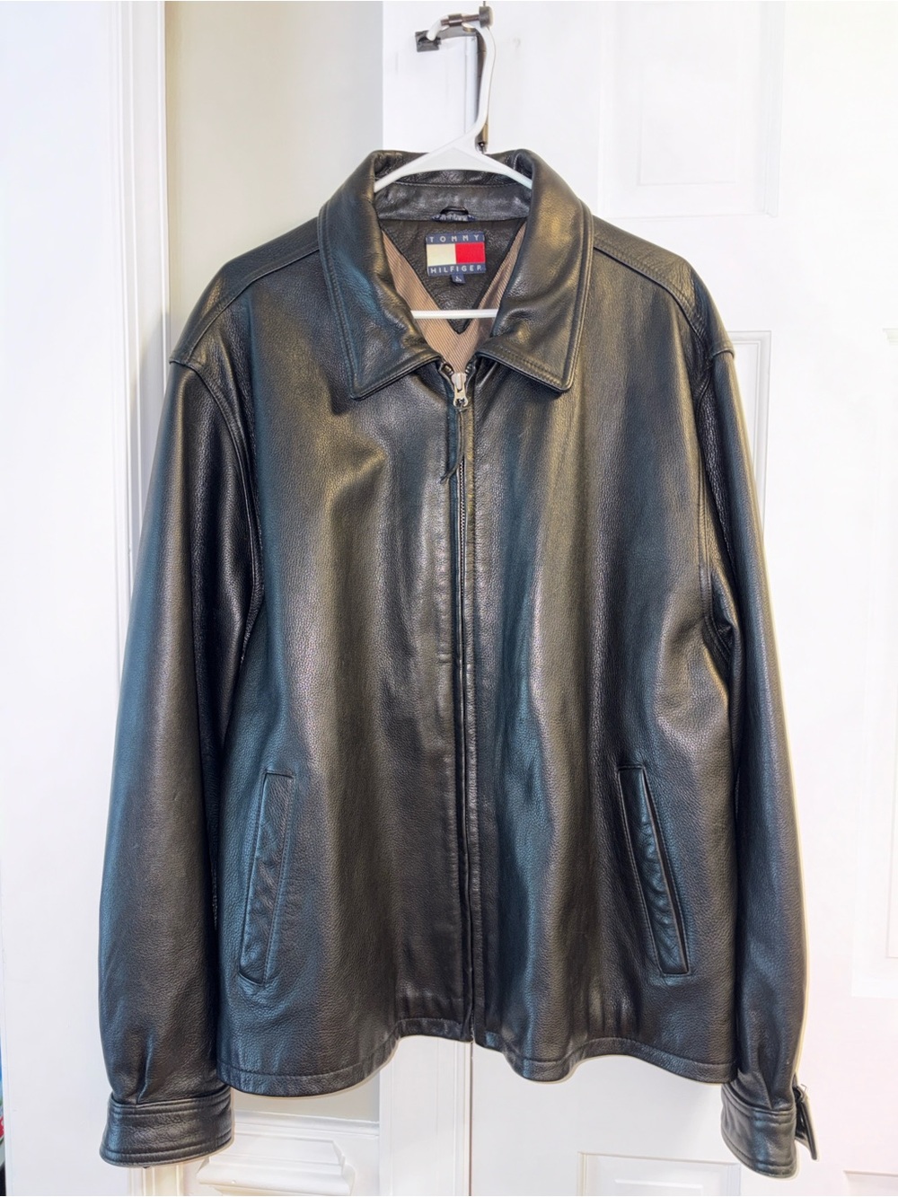 Vintage 90’s Men’s Tommy Hilfiger Black Leather Jacket - Size Large